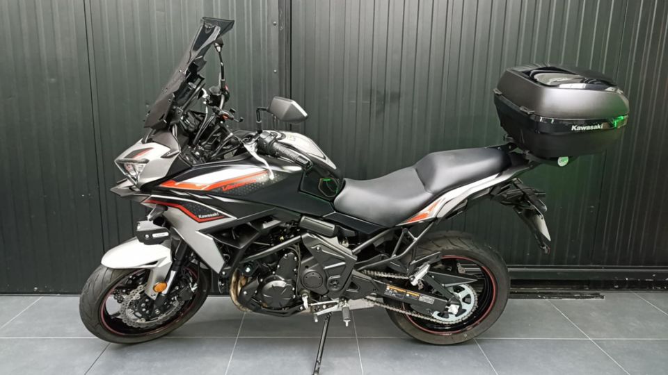 KAWASAKI VERSYS 650 4
