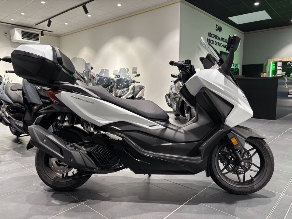 HONDA NSS FORZA 125 4