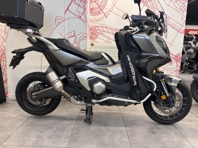 HONDA X-ADV 4
