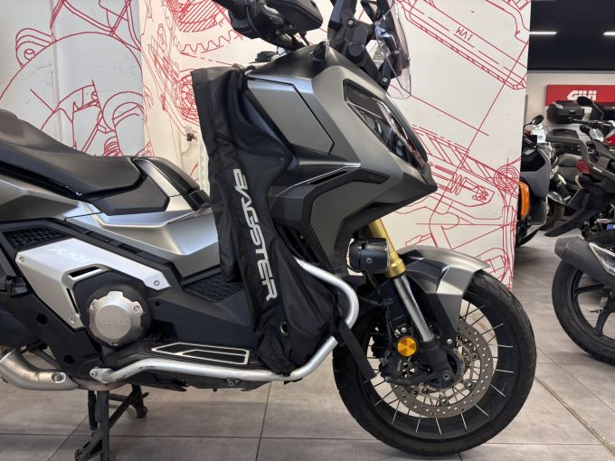 HONDA X-ADV 4