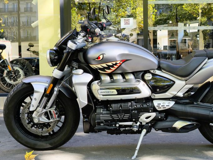 TRIUMPH ROCKET 3 R 4