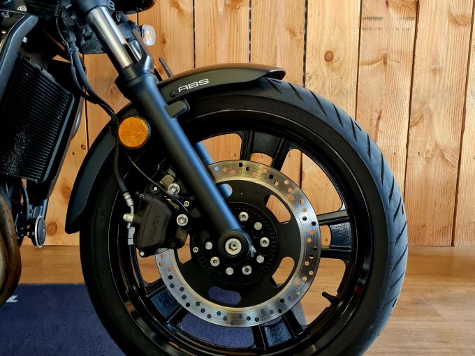 KAWASAKI VULCAN 650 S 4