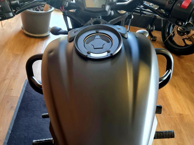 KAWASAKI VULCAN 650 S 4