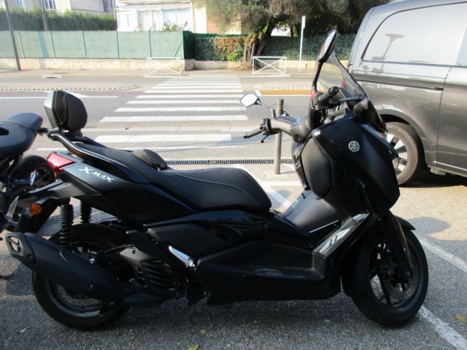 YAMAHA XMAX 125 TECH MAX 4