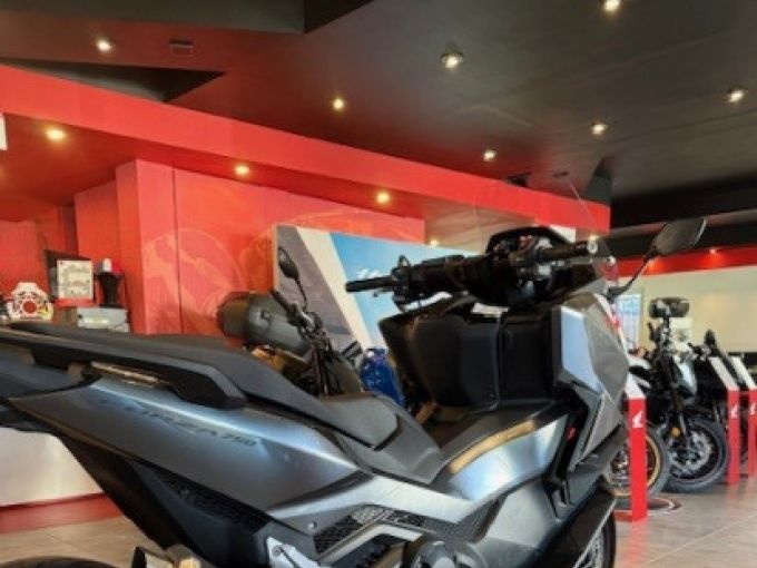 HONDA NSS FORZA 750 4