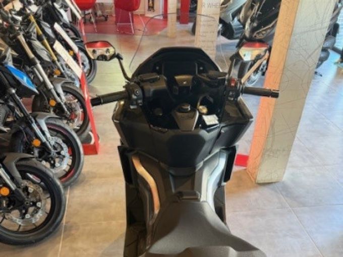 HONDA NSS FORZA 750 4