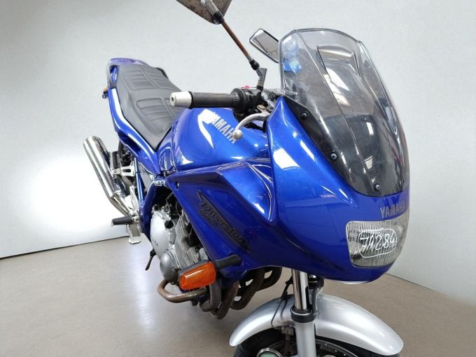 YAMAHA XJ 900 DIVERSION 4