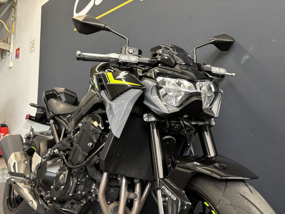 KAWASAKI Z 900 4