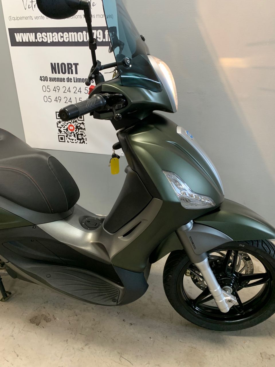 PIAGGIO BEVERLY 300 4