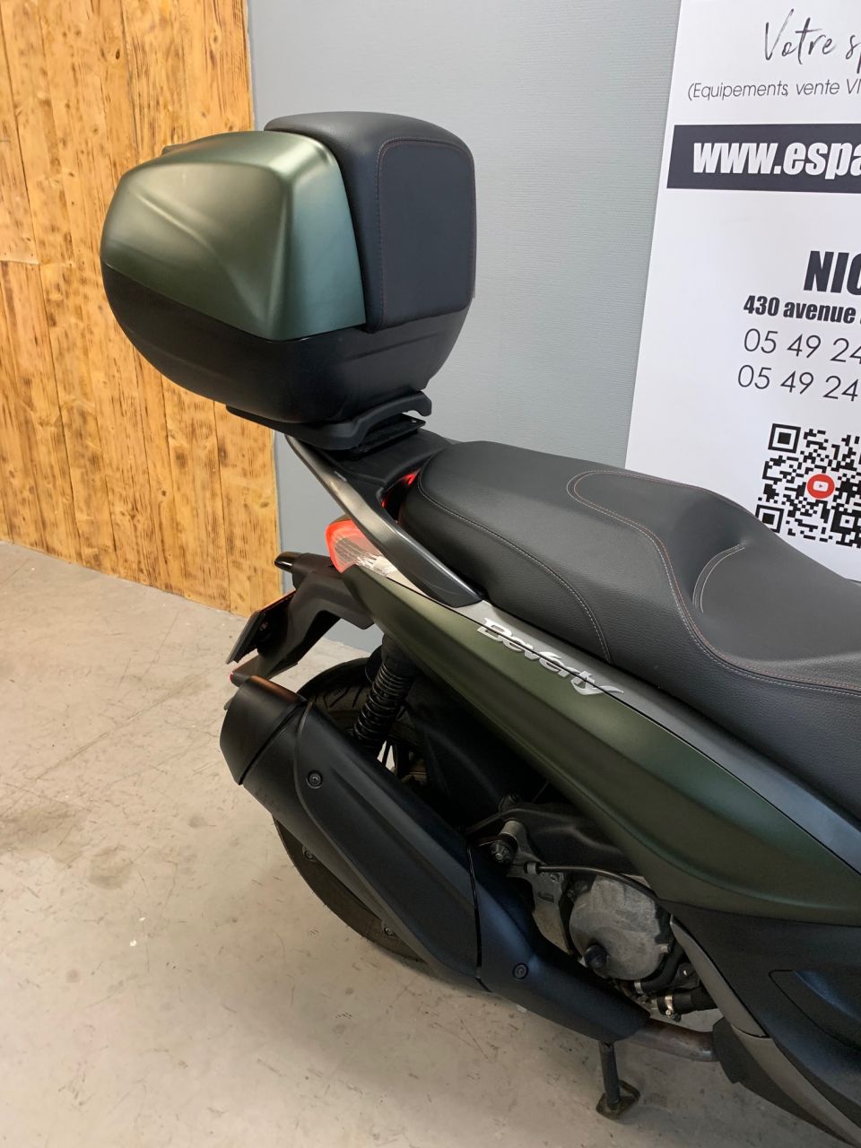 PIAGGIO BEVERLY 300 4