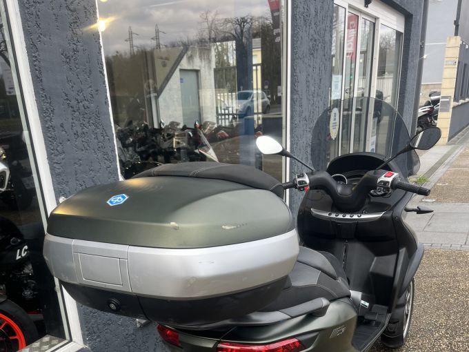 PIAGGIO MP3 500 LT 4