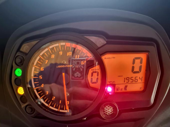 SUZUKI GSX 1250F 4