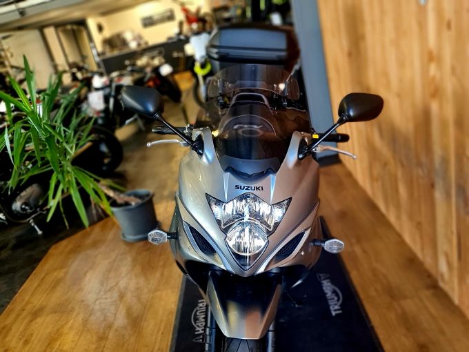 SUZUKI GSX 1250F 4