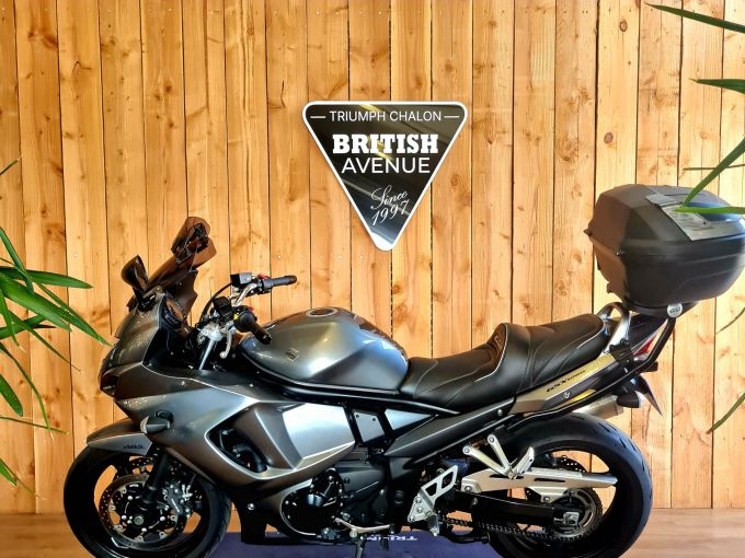 SUZUKI GSX 1250F 4
