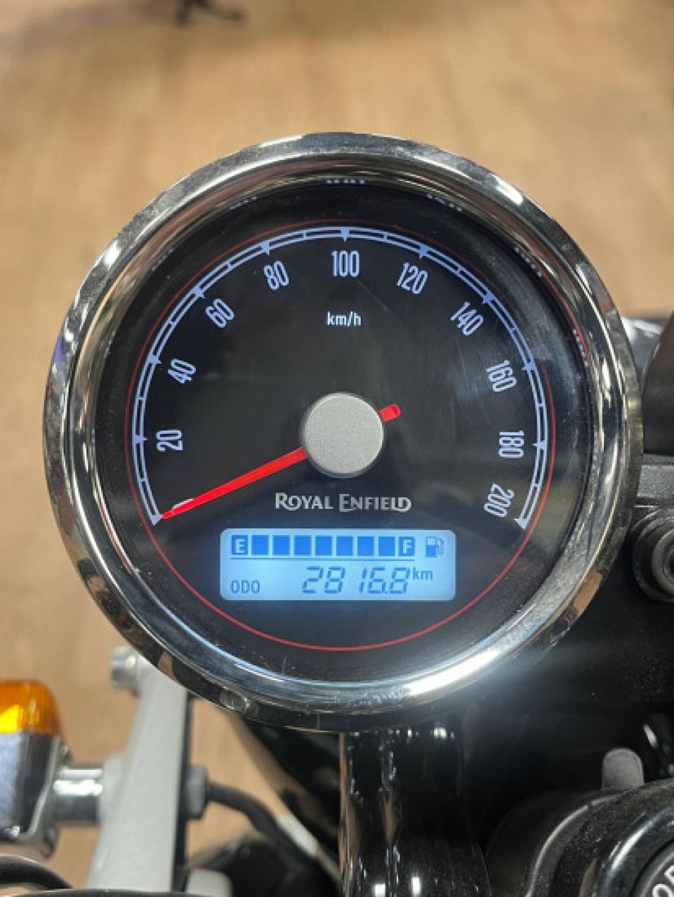 ROYAL ENFIELD Interceptor 650 4