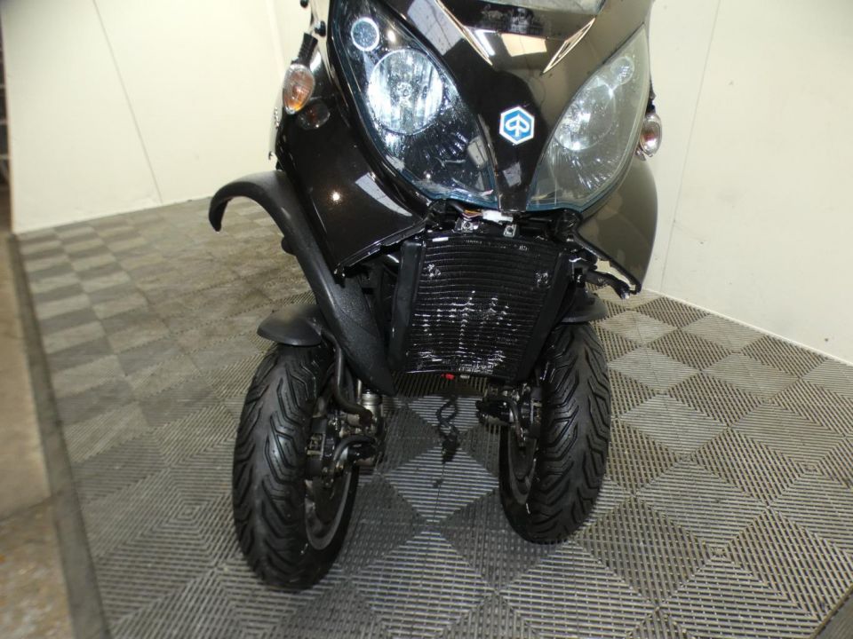 PIAGGIO MP3 400 4