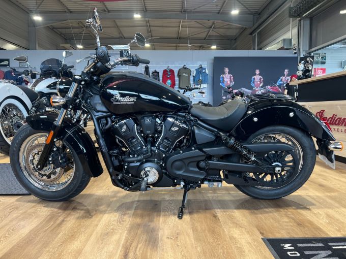 INDIAN SCOUT CLASSIC 1250 4