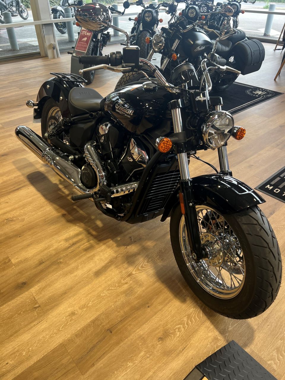 INDIAN SCOUT CLASSIC 1250 4