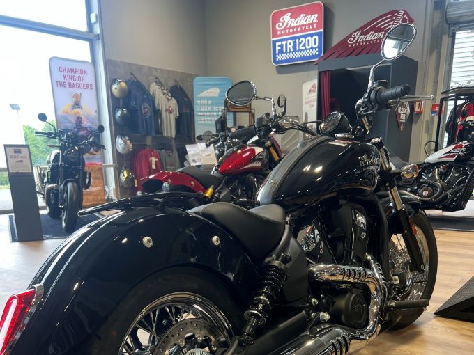INDIAN SCOUT CLASSIC 1250 4