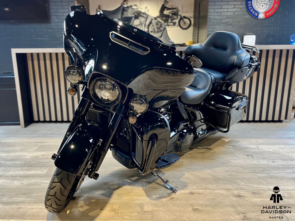 HARLEY-DAVIDSON TOURING ULTRA LIMITED 1868  4