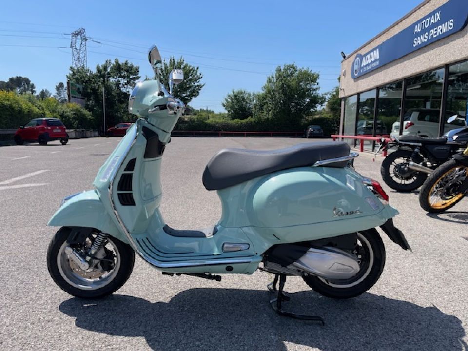 VESPA GTS 300 4