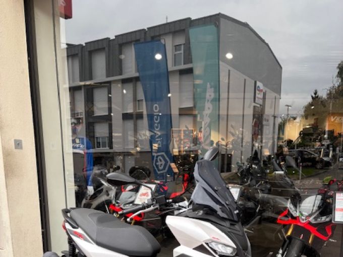 APRILIA SR 125 GT 4