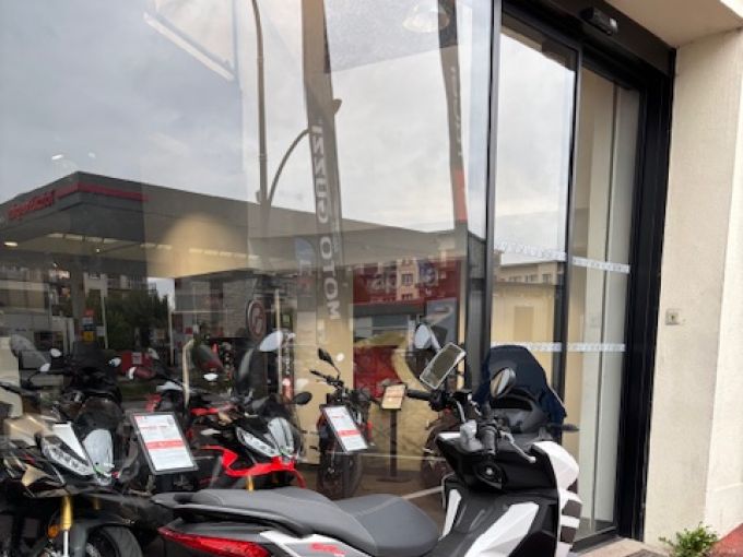 APRILIA SR 125 GT 4