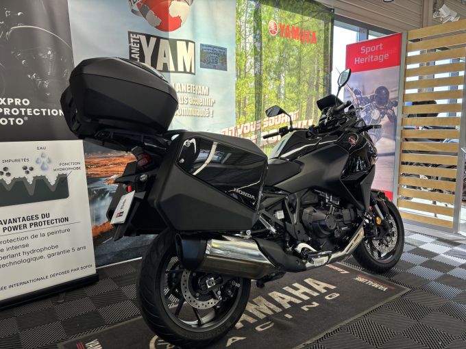HONDA NT 1100 DCT 4