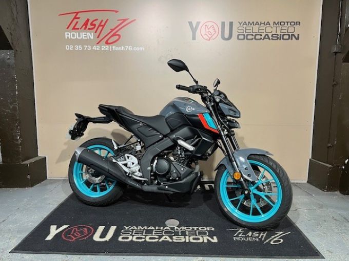 YAMAHA MT-125 4
