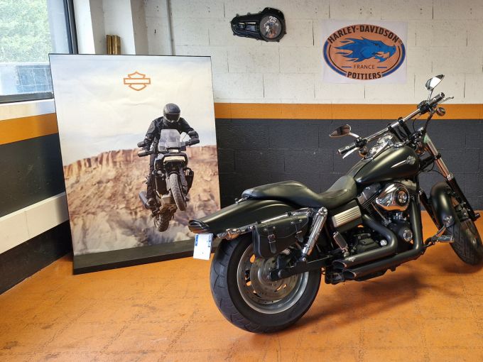 HARLEY-DAVIDSON DYNA FAT BOB 1584 4