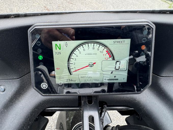 YAMAHA XSR 900 GP 4