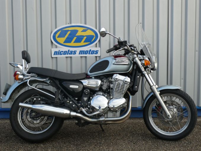TRIUMPH THUNDERBIRD 900 4