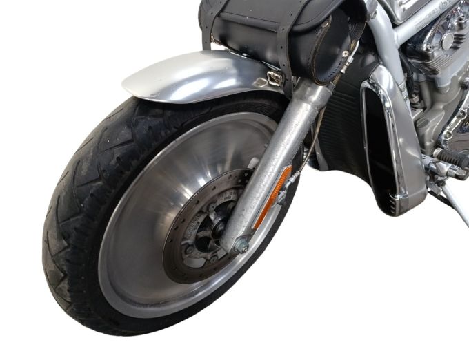 HARLEY-DAVIDSON V-ROD 1130 4