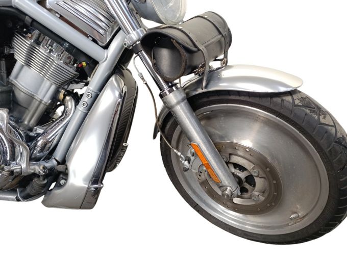 HARLEY-DAVIDSON V-ROD 1130 4