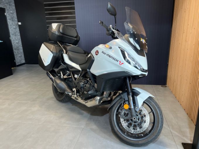 HONDA NT1100 DCT 4