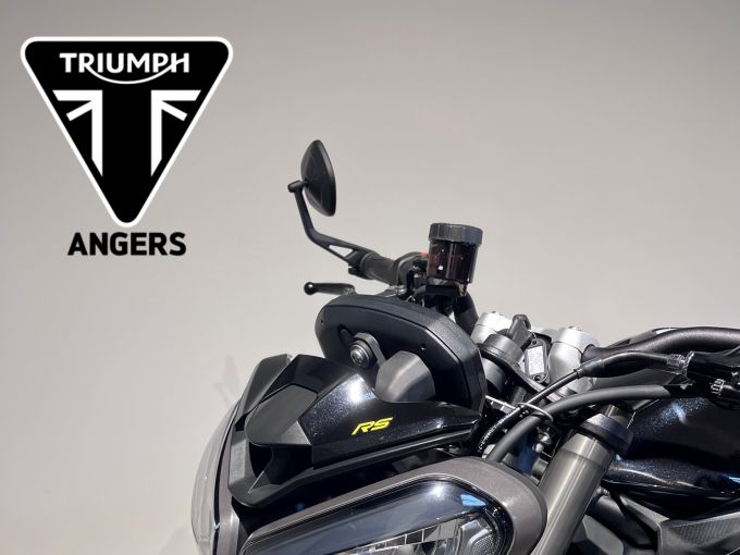 TRIUMPH STREET TRIPLE 765 RS 4