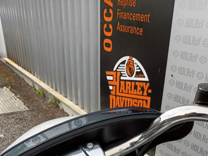 HARLEY-DAVIDSON SOFTAIL SPORT GLIDE 1745 4