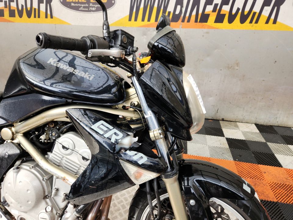 KAWASAKI ER-6 4