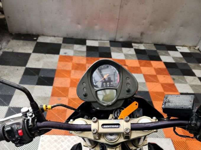 KAWASAKI ER-6 4