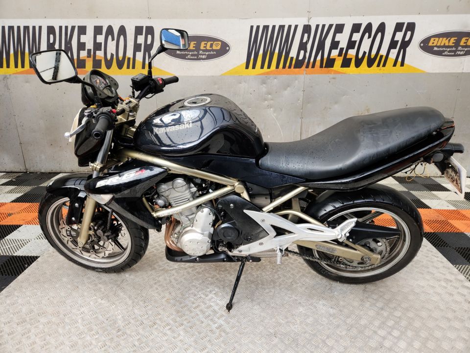 KAWASAKI ER-6 4