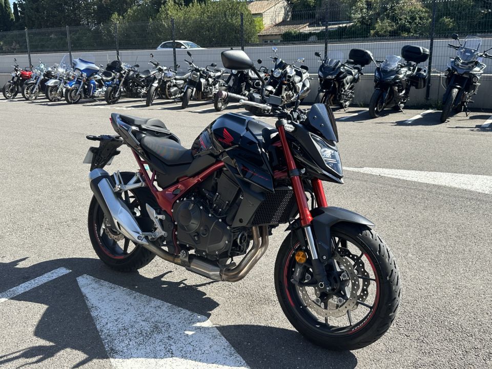 HONDA CB 750 HORNET 4