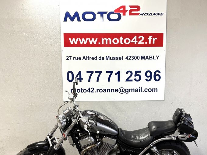 SUZUKI INTRUDER 1400 4