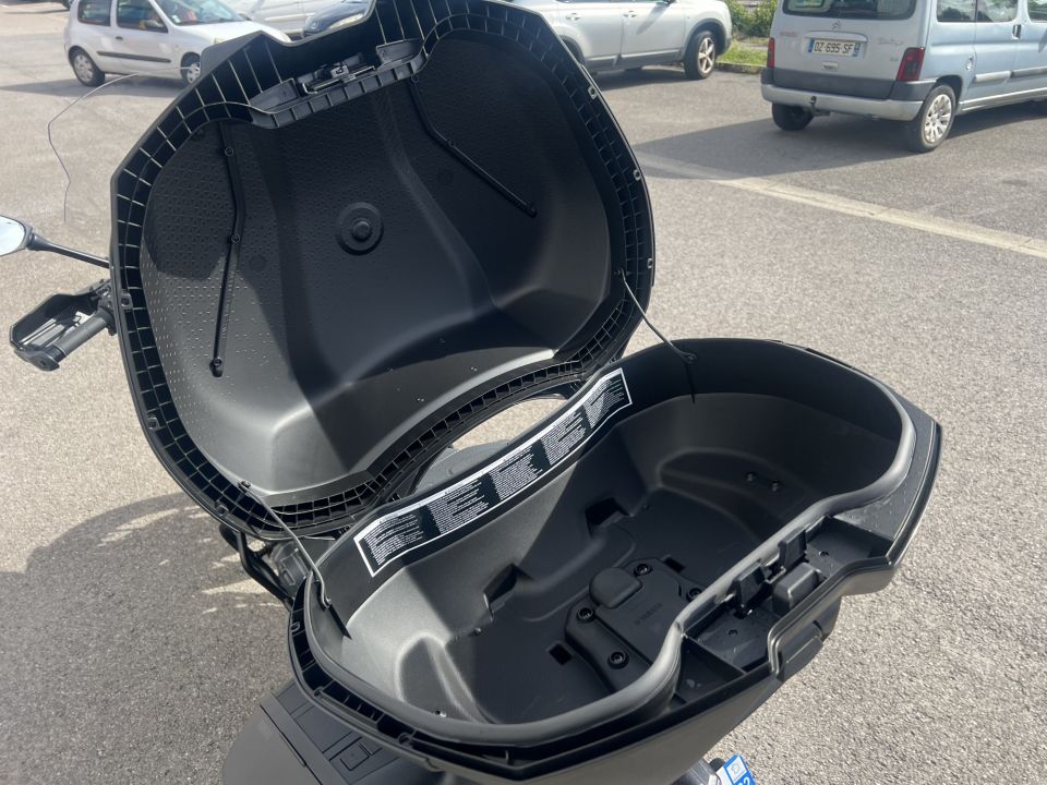 YAMAHA TRACER 9 GT+ Y-AMT 4