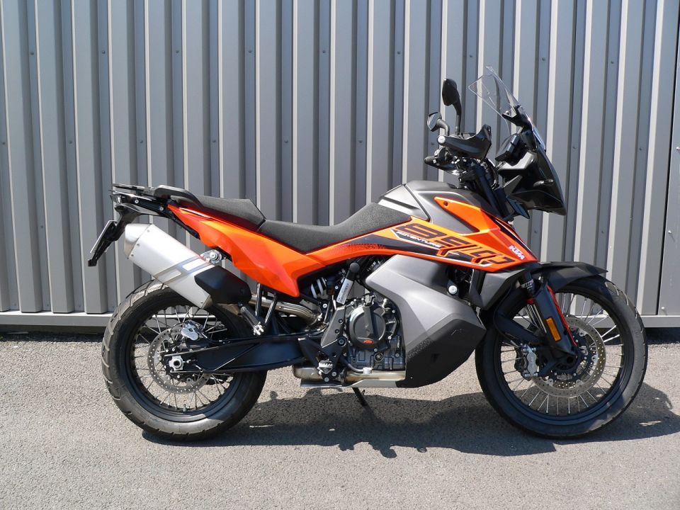 KTM 890 ADVENTURE 2022 4