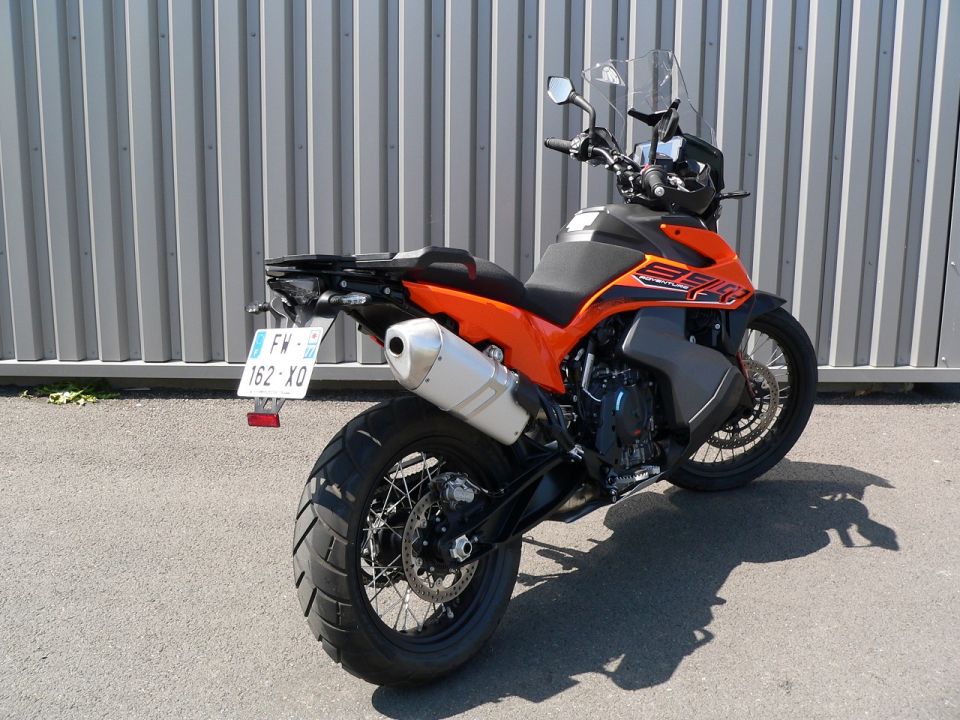 KTM 890 ADVENTURE 2022 4