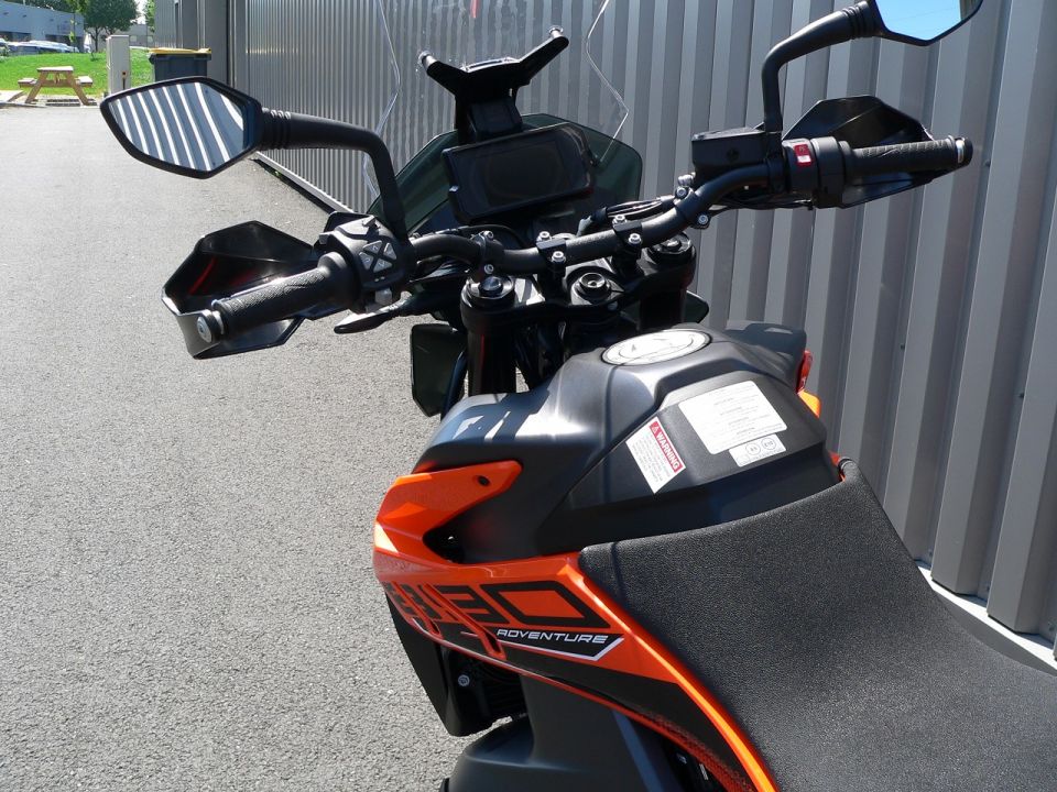 KTM 890 ADVENTURE 2022 4