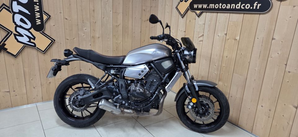 YAMAHA XSR 700 4
