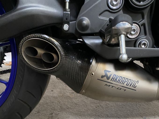 YAMAHA MT-07 (47.5CV) 4