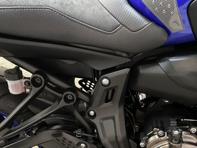 YAMAHA MT-07 (47.5CV) 4