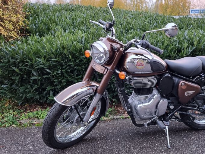 ROYAL ENFIELD CLASSIC 4